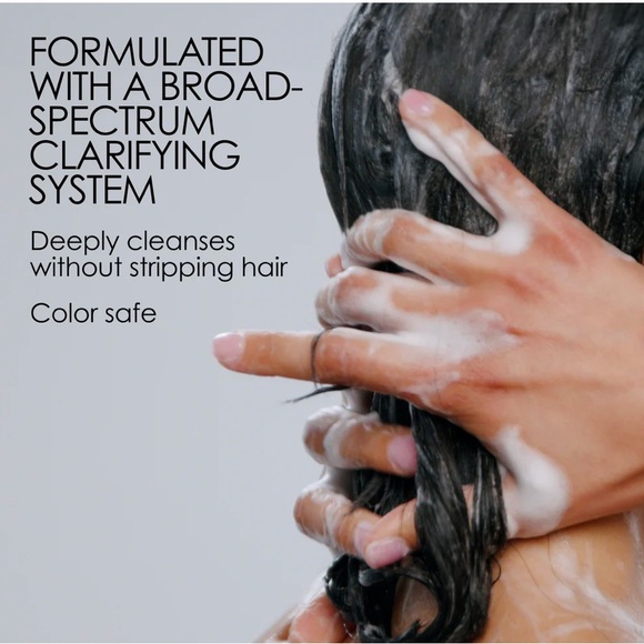 OLAPLEX Nº.4C BOND MAINTENANCE CLARIFYING SHAMPOO - Picture 6 of 9